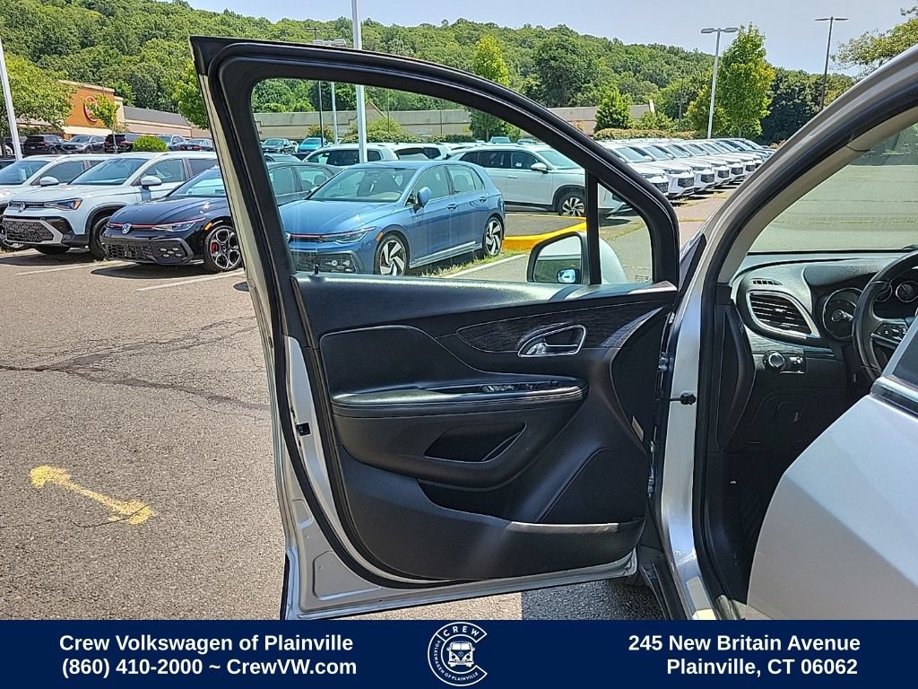 Used 2016 Buick Encore FWD image 37