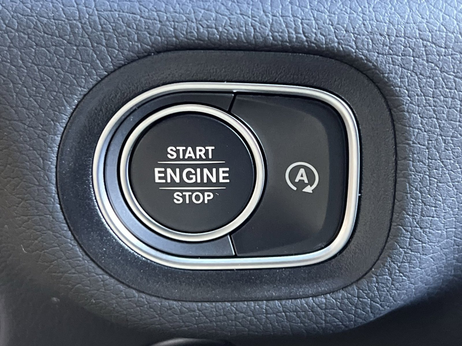 New 2026 Mercedes-Benz GLE 450 4MATIC Coupe image 32