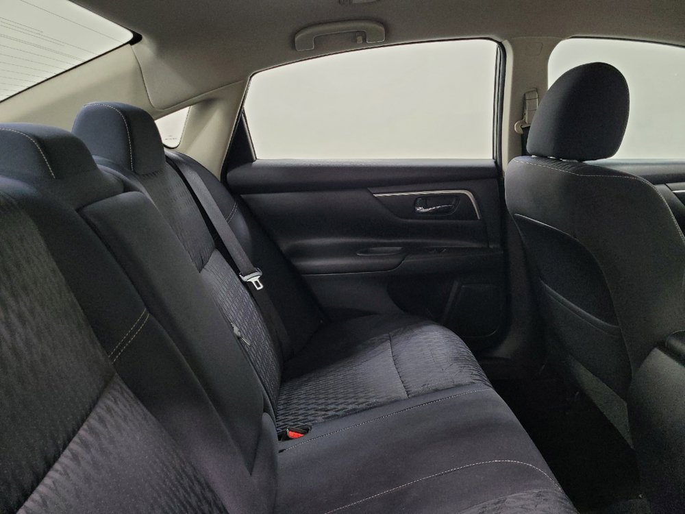 Used 2017 Nissan Altima 2.5 SV FWD image 19