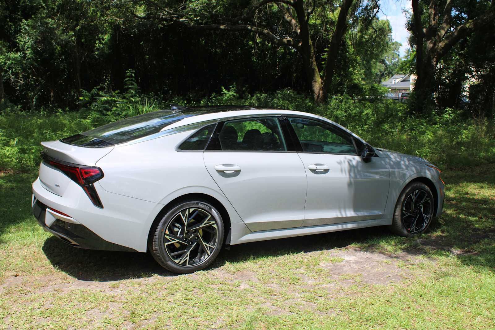 Certified 2025 Kia K5 GT-Line image 6