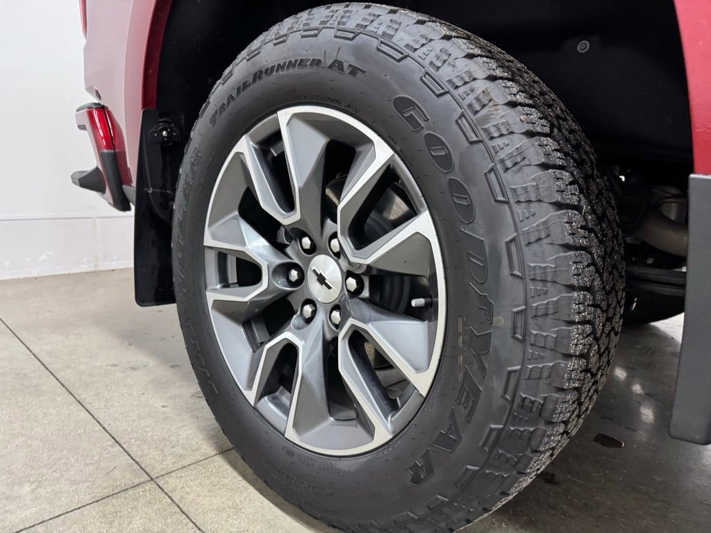 Certified 2025 Chevrolet Silverado 1500 RST w/ Convenience Package II image 19