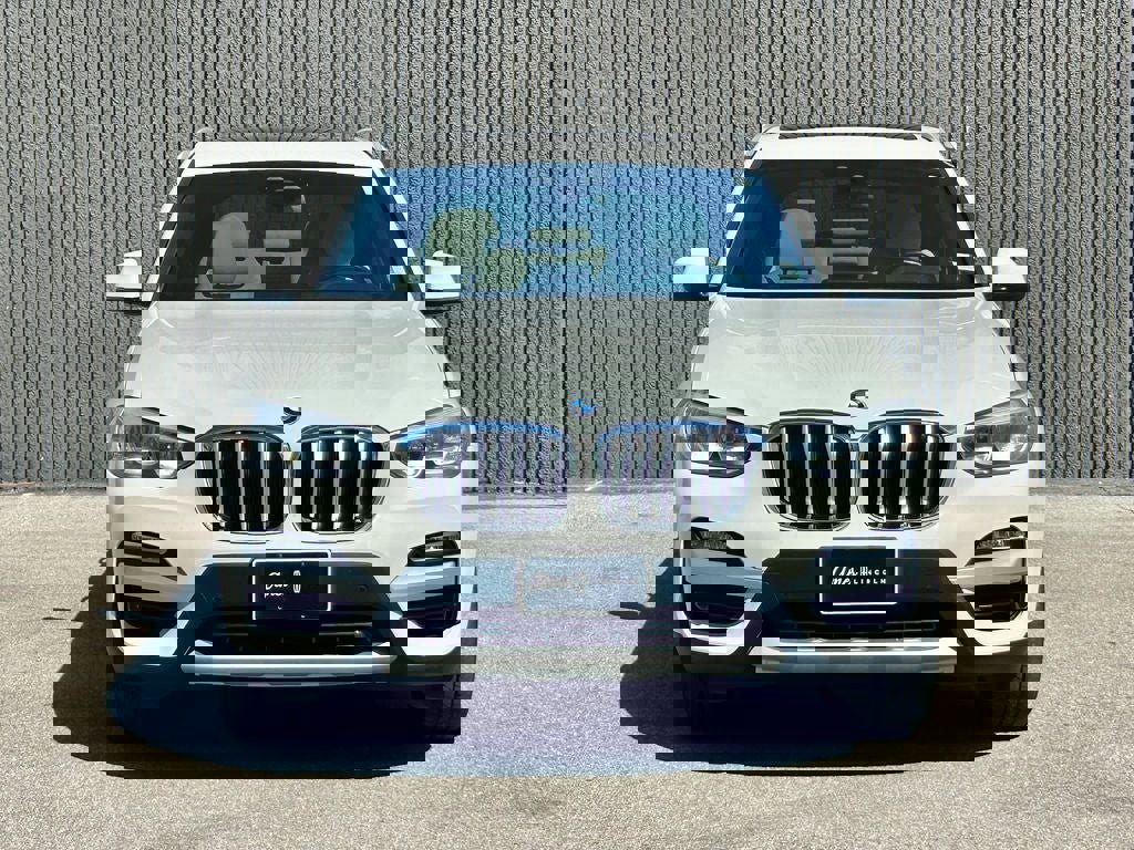 Used 2019 BMW X3 xDrive30i w/ Driving Assistance Package AWD/4WD image 9