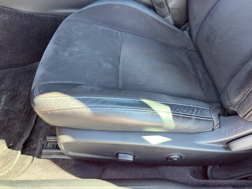 Used 2017 Dodge Challenger GT w/ Technology Group image 12