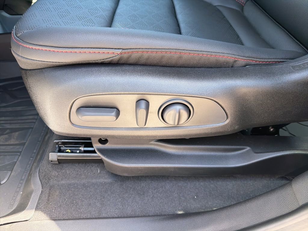 New 2027 Chevrolet Bolt RS FWD image 19