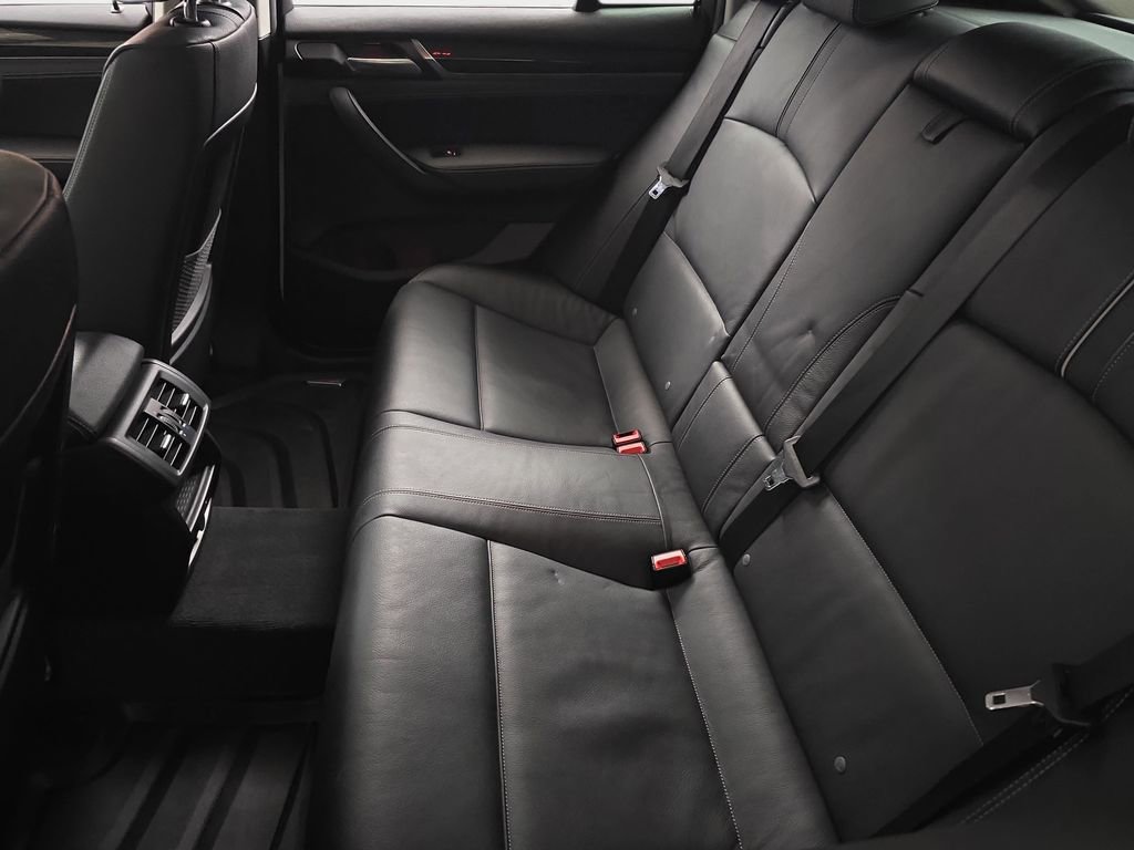 Used 2015 BMW X4 xDrive28i image 17