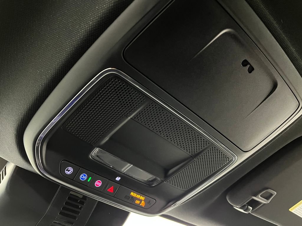 New 2026 Chevrolet Traverse High Country image 22