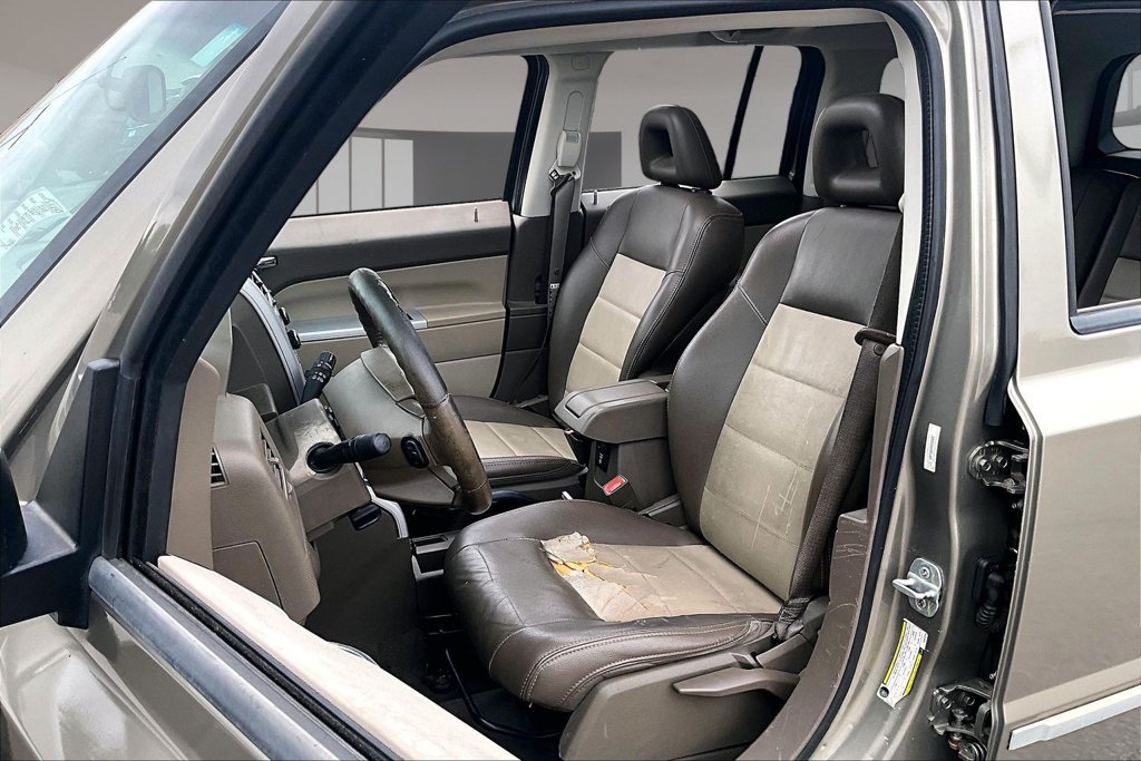Used 2008 Jeep Patriot Limited FWD image 25