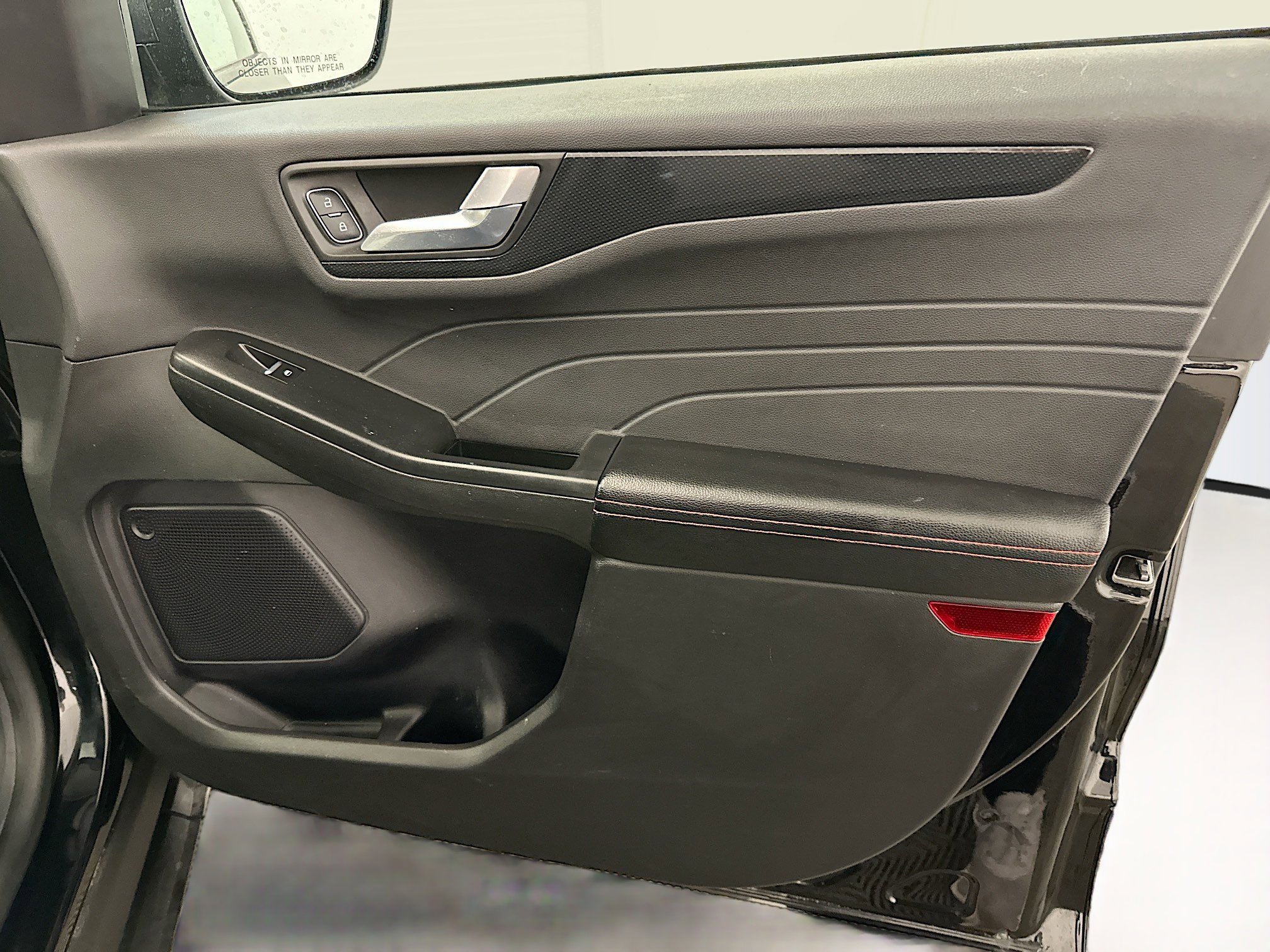 Used 2024 Ford Escape ST-Line image 34