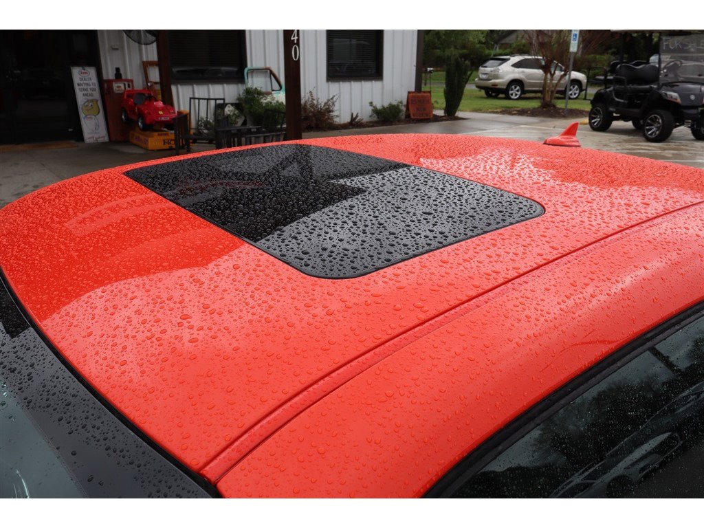 Used 2016 Dodge Challenger SRT Hellcat image 13