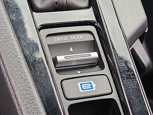 Used 2025 Honda Accord Sport image 25