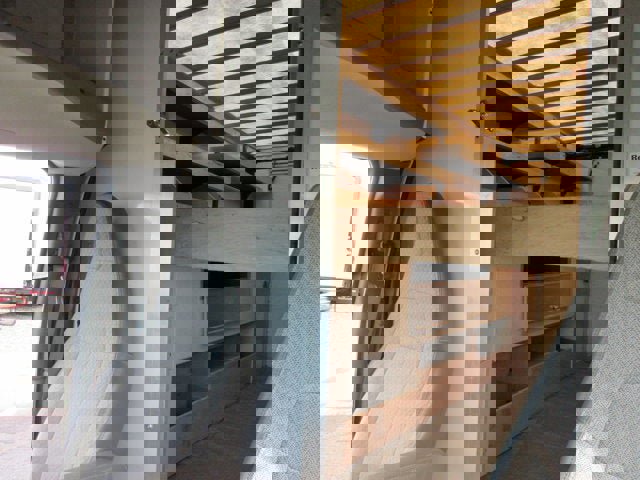 Used 2017 Chevrolet Express 3500 image 39