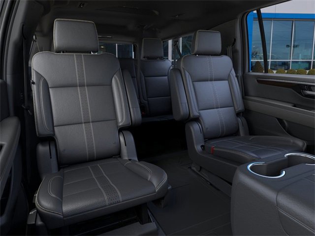 New 2026 Chevrolet Suburban High Country image 17