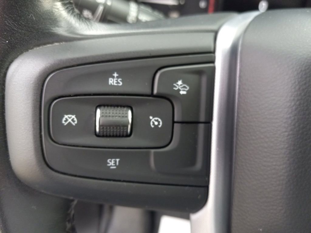 Used 2021 GMC Yukon SLE image 27