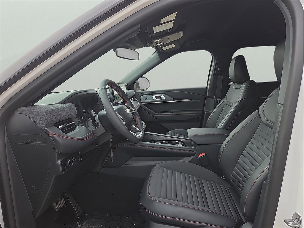 New 2026 Ford Explorer ST-Line w/ Premium Package image 11