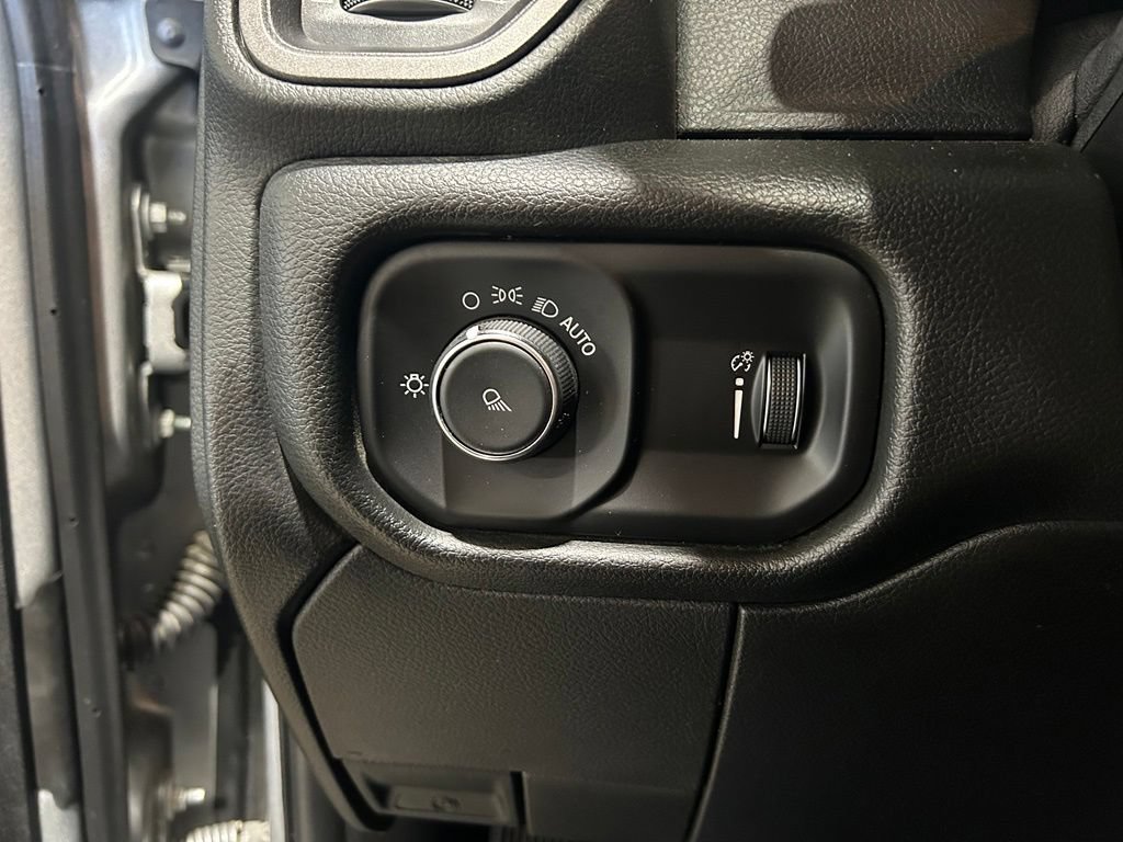 Used 2021 RAM 2500 Tradesman AWD/4WD image 16