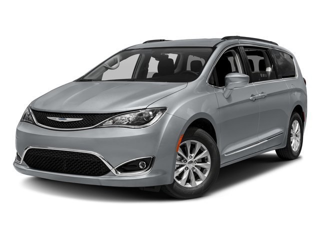 Used 2017 Chrysler Pacifica Touring-L Plus w/ Tire & Wheel Group FWD image 4
