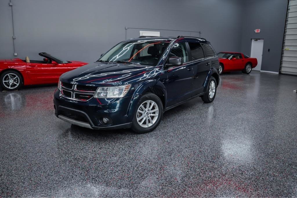 Used 2013 Dodge Journey SXT w/ Flexible Seating Group
