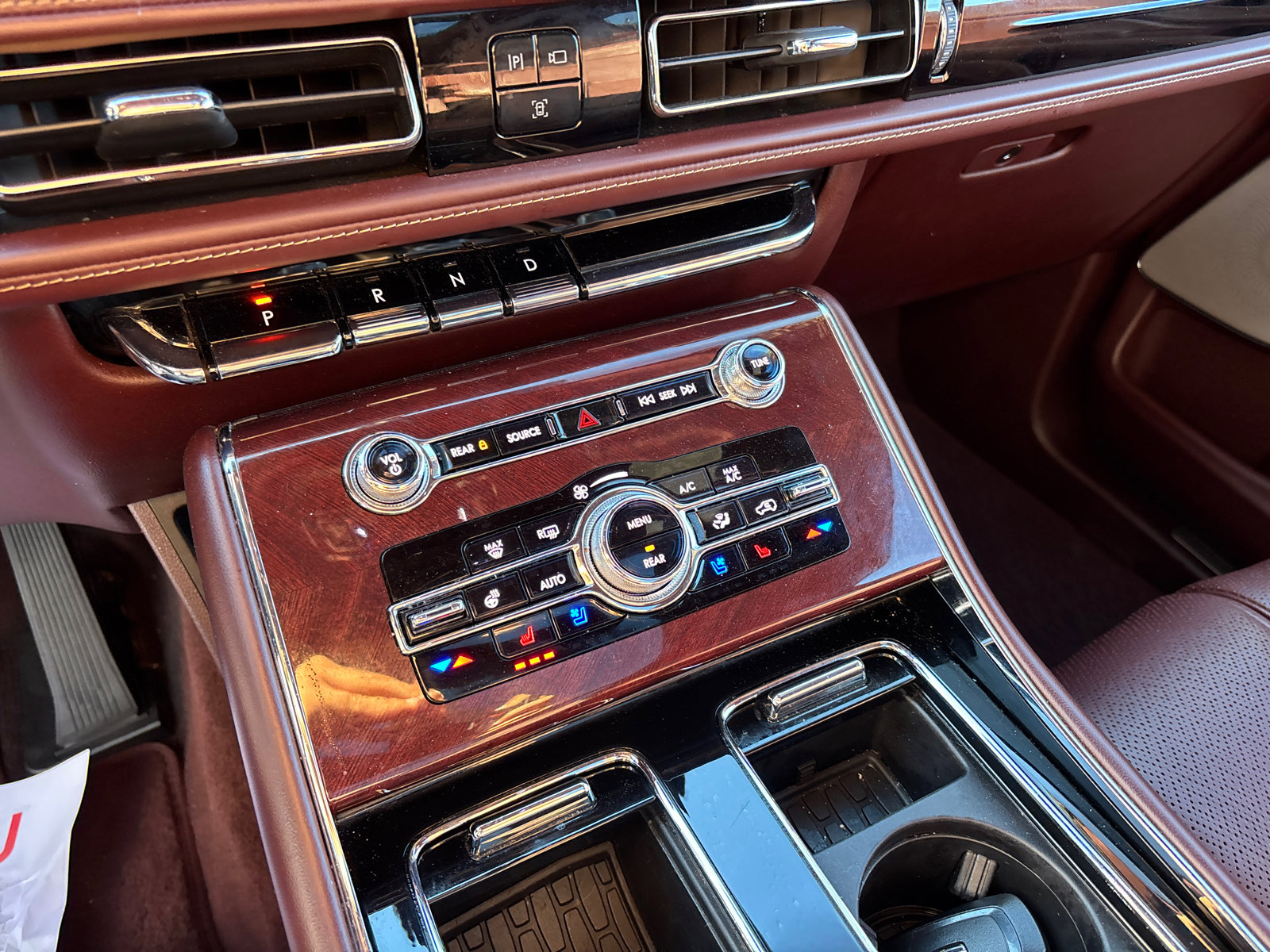 Certified 2023 Lincoln Aviator Black Label w/ Dynamic Handling Package image 24