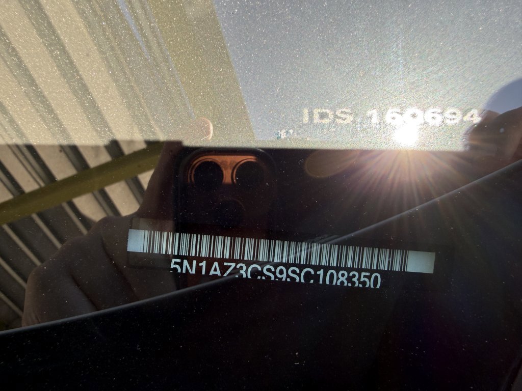 Used 2025 Nissan Murano SL image 42