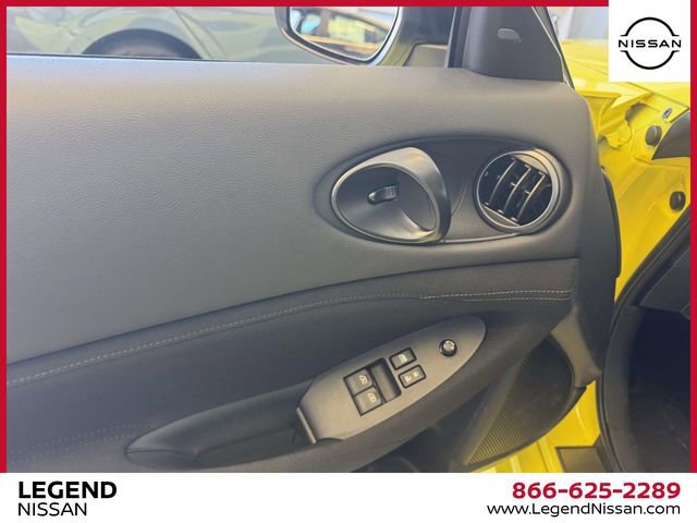 Used 2024 Nissan Z Sport w/ Floor Mat Package image 16