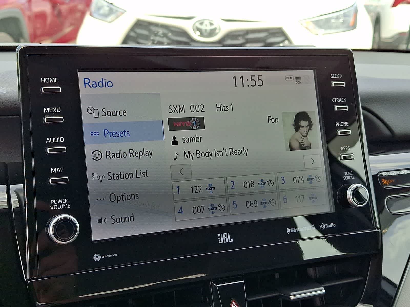 Used 2022 Toyota Camry XLE w/ Navigation Upgrade Package FWD image 22