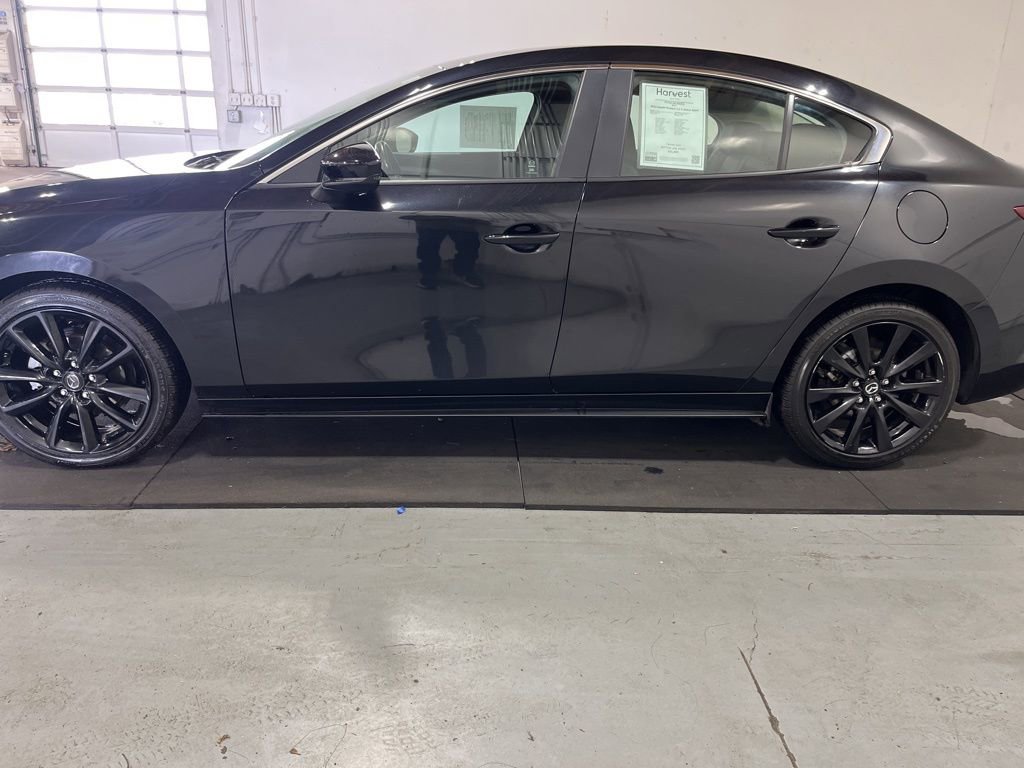 Used 2024 MAZDA MAZDA3 s image 4