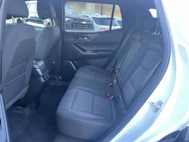 Used 2025 Chevrolet Equinox LT image 24