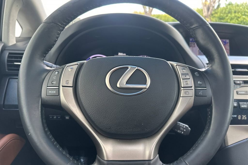 Used 2015 Lexus RX 450h AWD image 24