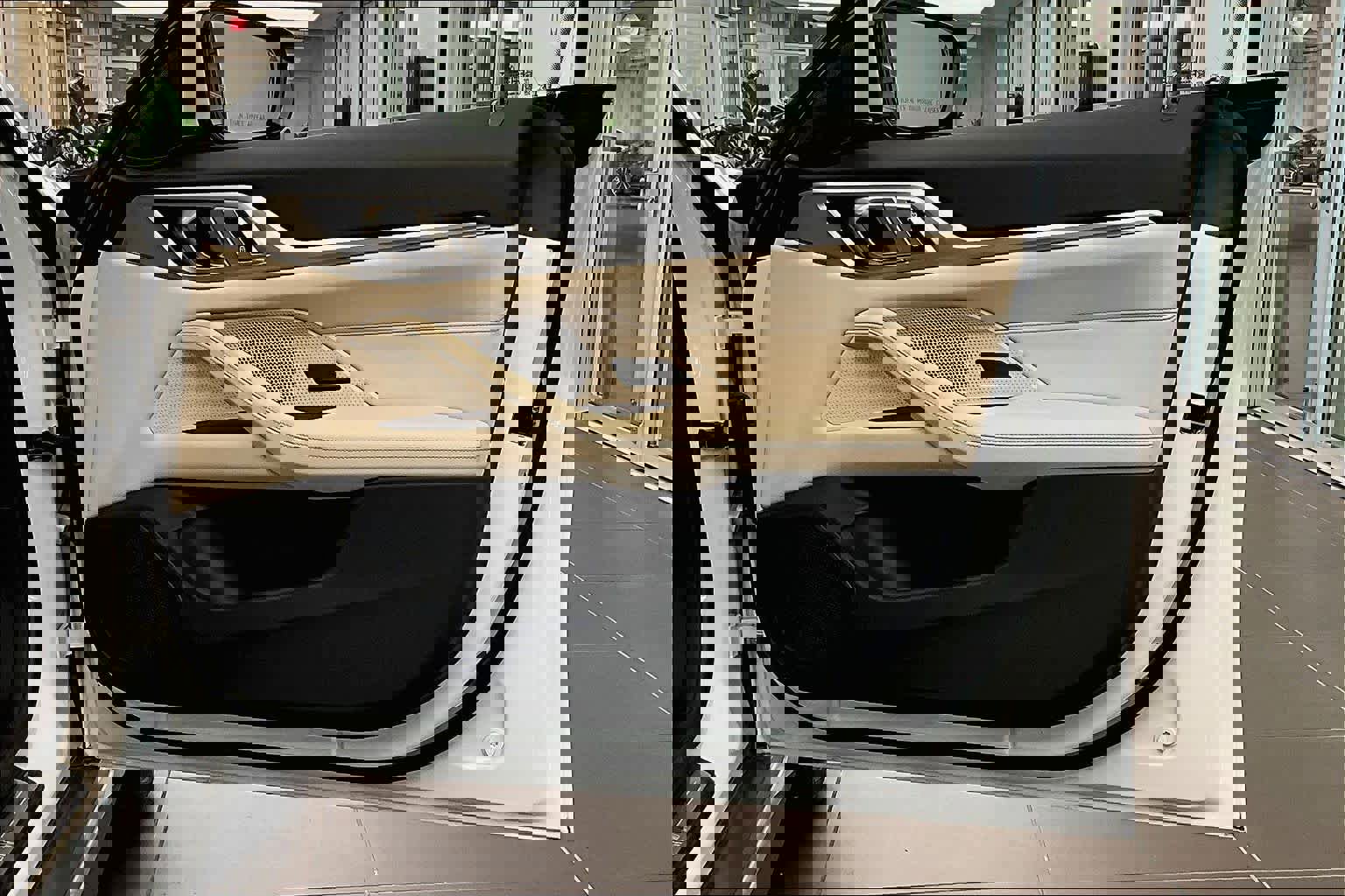 Used 2023 BMW i4 eDrive35 w/ Premium Package image 22