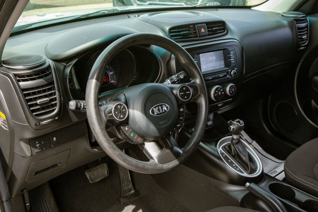 Used 2019 Kia Soul FWD image 10