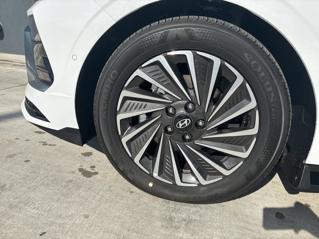 New 2026 Hyundai Sonata Limited FWD image 8