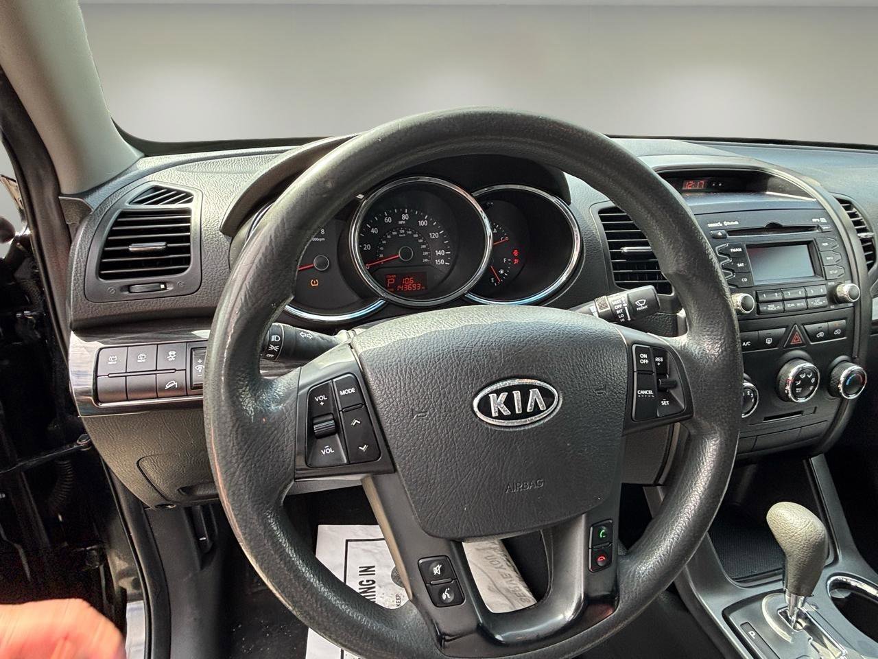 Used 2012 Kia Sorento FWD image 10