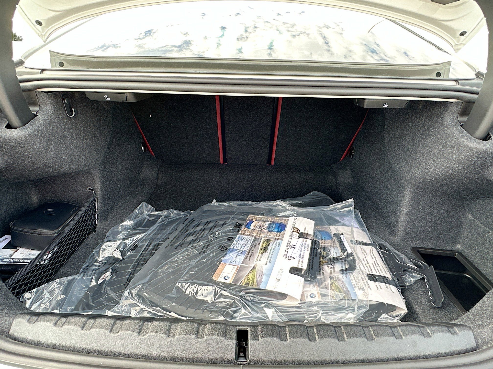 New 2026 BMW 430i Coupe w/ M Sport Package image 21