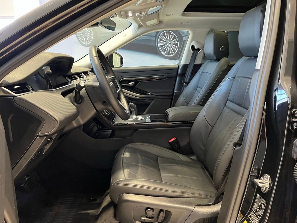 Used 2023 Land Rover Range Rover Evoque S image 17