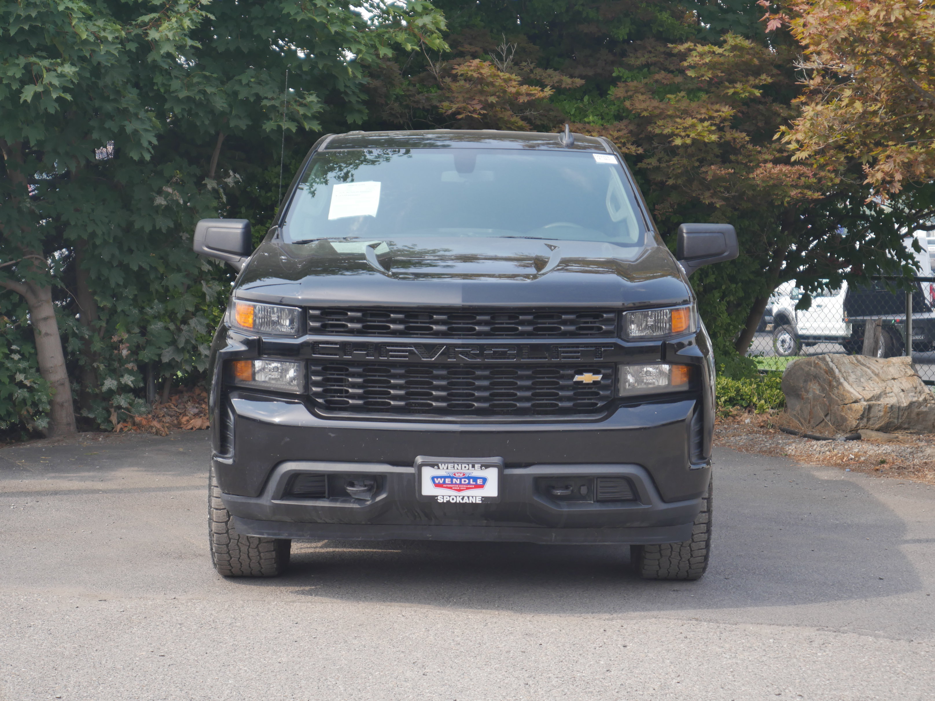 Used 2020 Chevrolet Silverado 1500 Custom w/ Custom Convenience Package AWD/4WD image 32