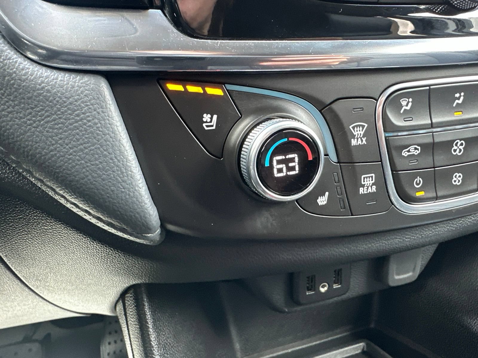 Used 2018 Chevrolet Traverse Premier AWD/4WD image 63