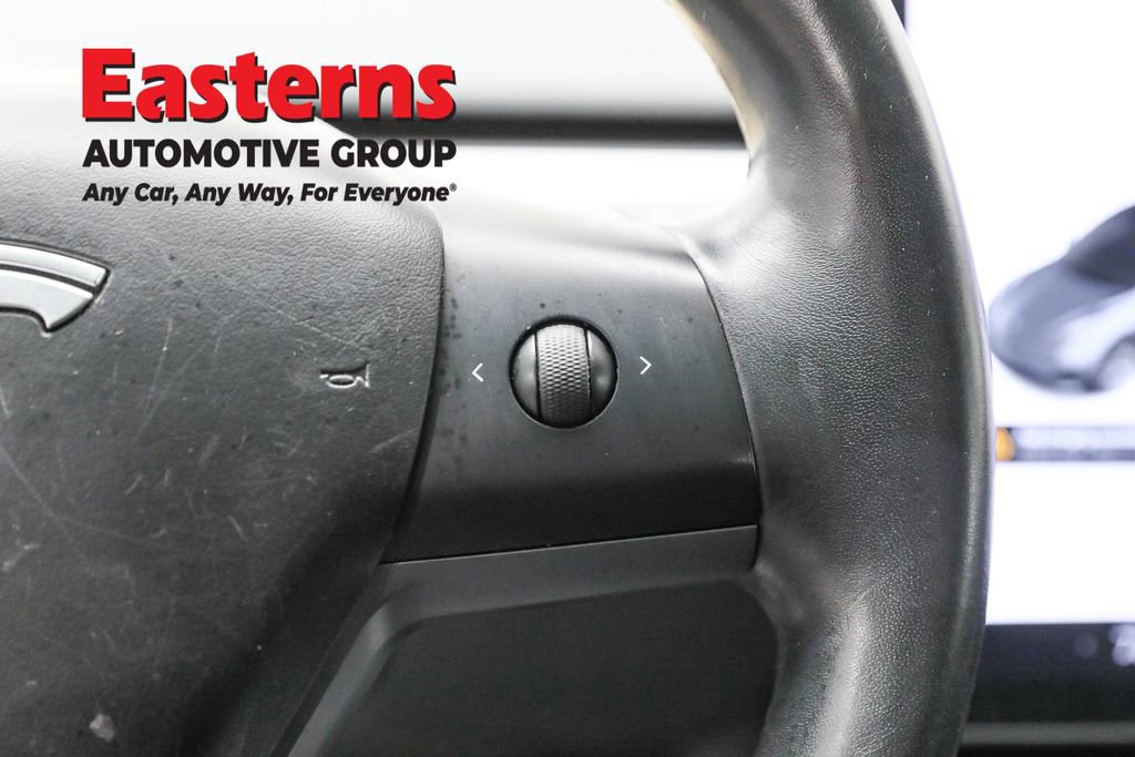 Used 2018 Tesla Model 3 Long Range image 15