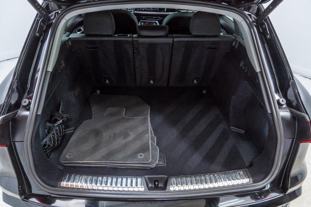 Used 2025 Audi Q5 Premium w/ Convenience Package AWD/4WD image 25