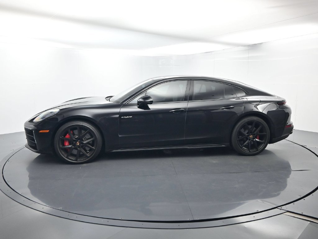 Certified 2025 Porsche Panamera 4S AWD/4WD image 2
