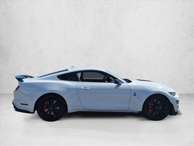 Certified 2022 Ford Mustang Shelby GT500 w/ Technology Package RWD image 4
