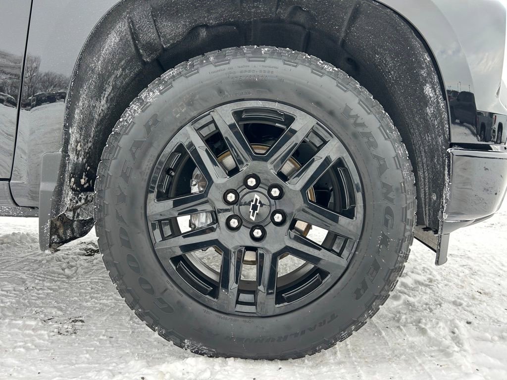 Used 2025 Chevrolet Silverado 1500 RST image 20