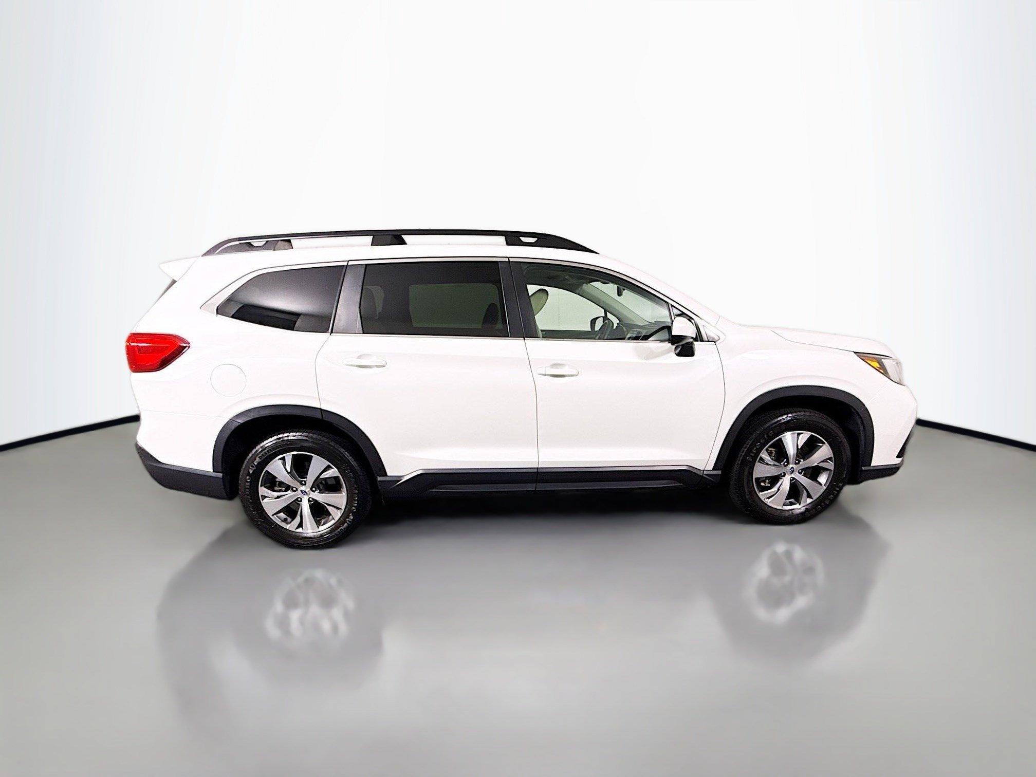 Used 2022 Subaru Ascent Premium w/ Convenience Package AWD/4WD image 11
