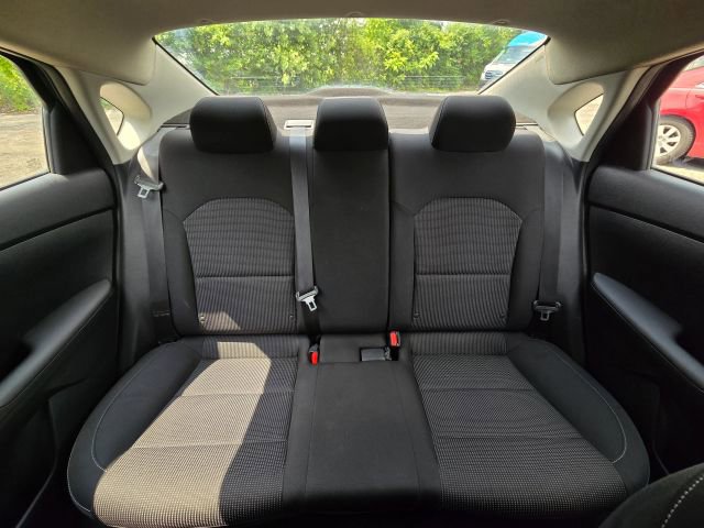 Used 2019 Kia Forte LXS image 17