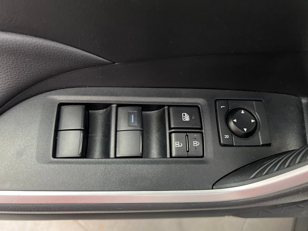 Used 2023 Toyota RAV4 LE image 12