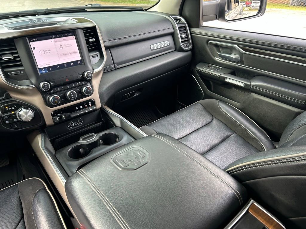 Used 2022 RAM 1500 Laramie AWD/4WD image 12