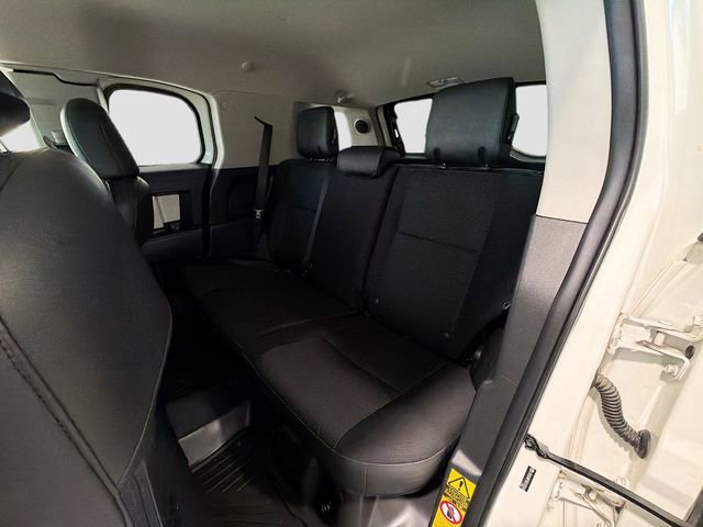 Used 2014 Toyota FJ Cruiser 4WD w/ Upgrade Package image 19