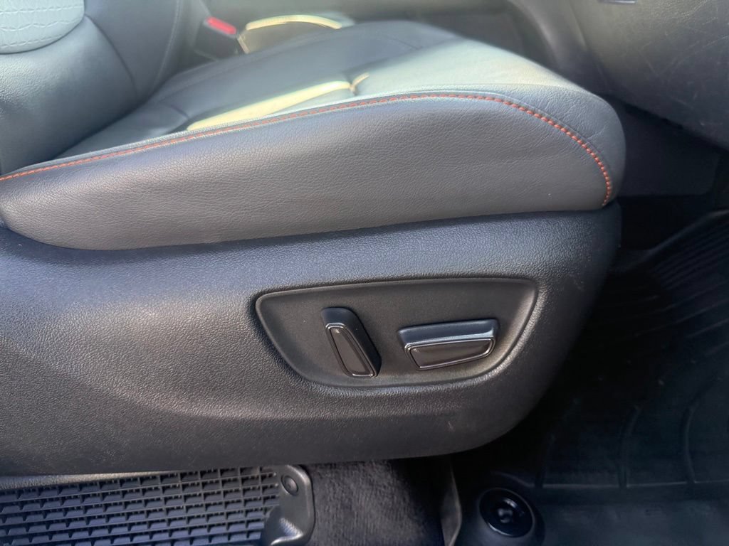 Used 2022 Toyota Sienna XSE w/ XSE Plus Package AWD/4WD image 63