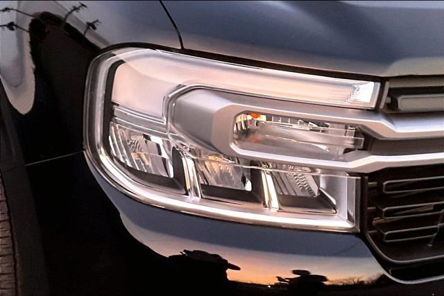 Used 2024 Ford Maverick Lariat w/ FX4 Off-Road Package image 31