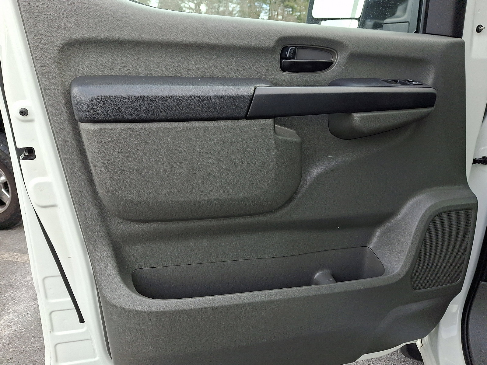 Used 2021 Nissan NV 2500 SV image 15