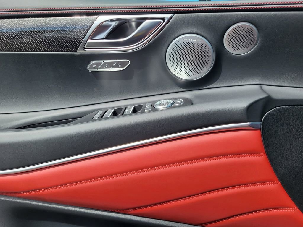 New 2026 Genesis GV80 3.5T e-SC image 8